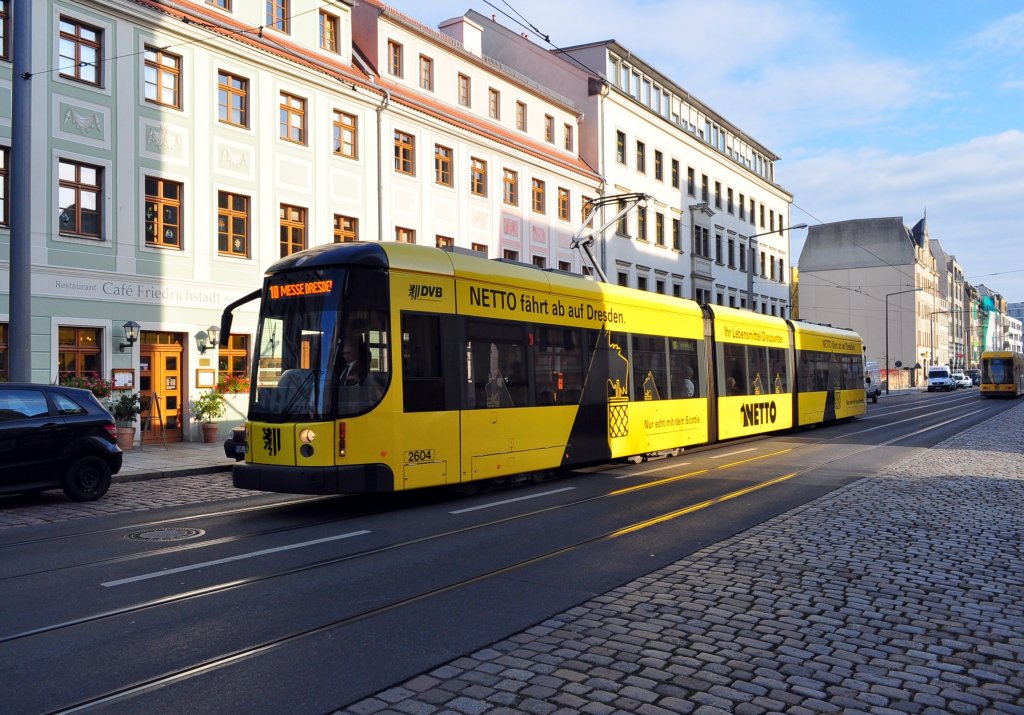 NGT 2604 der DVB auf der Linie 10 zu Messe Dresden.20.11.2011