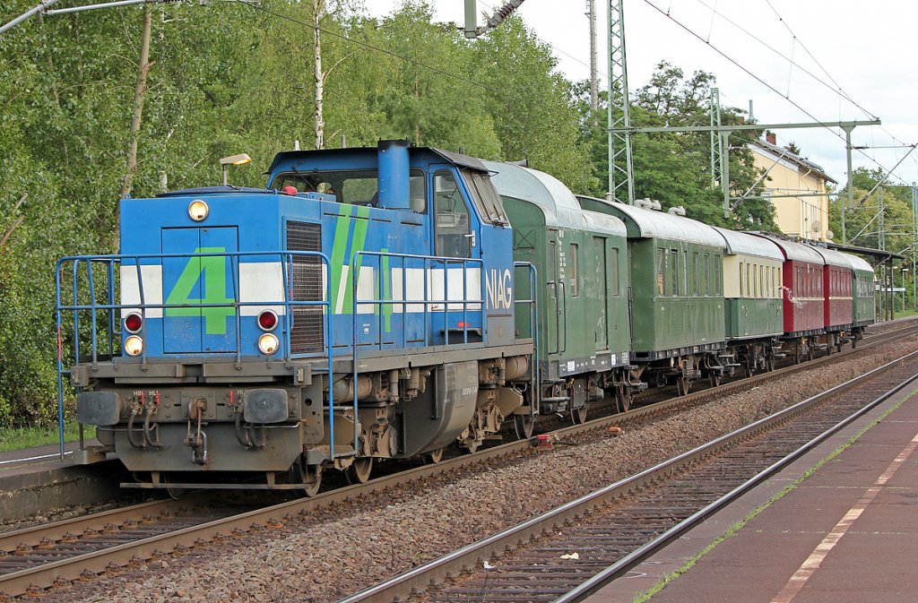 NIAG 4 mit Sonderzug in Bonn Oberkassel am 18.06.2011