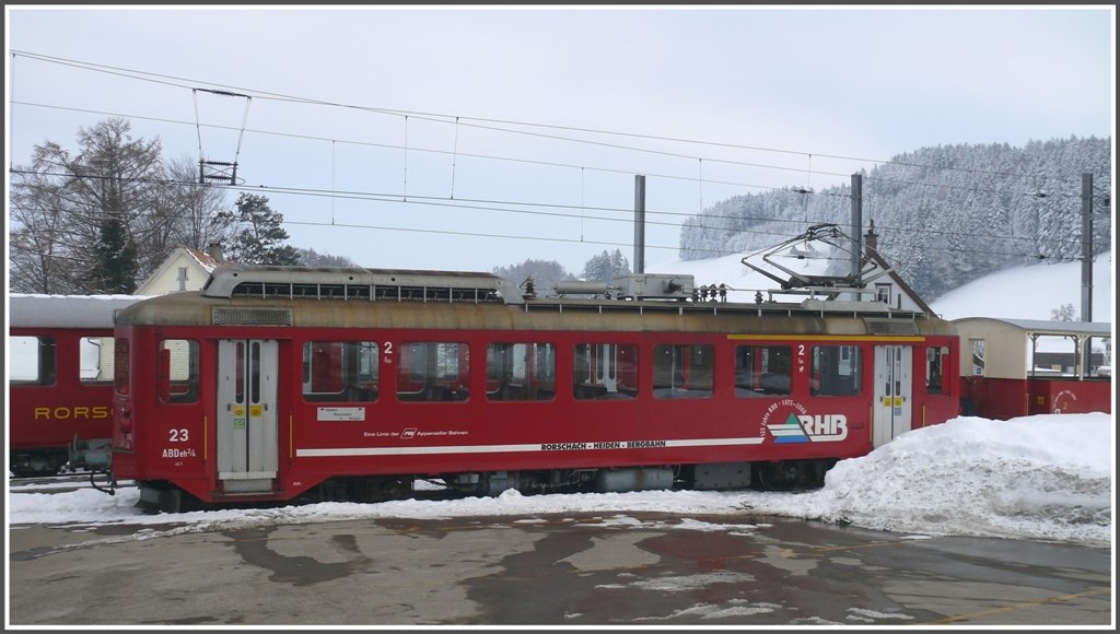 Nicht dass schon der Sommer erwartet wrde in Heiden, der Sommerwagen wird vermutlich zu kleineren Revisionsarbeiten ins Depot berstellt. (15.02.2010)