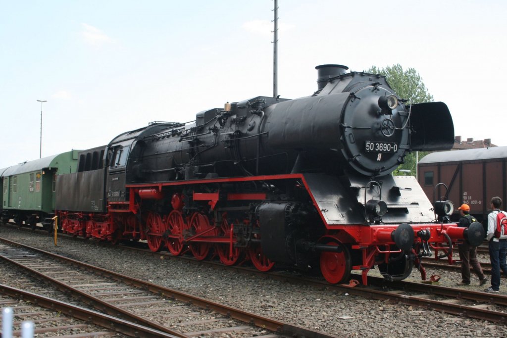 Nicht meht betriebsf�hig aber in einen sehr guten Zustand pr�sentiert sich 50 3690.22.05.10.