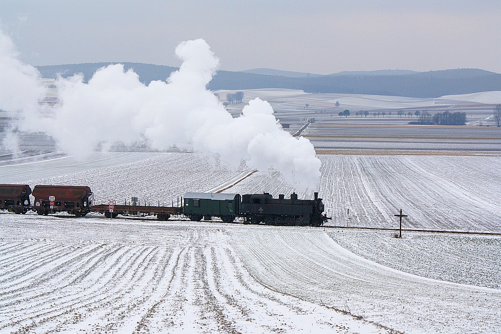 NLB 93.1420 als Nebenfahrt SGAG 14500 am 11.Februar 2013 kurz vor der Hst. Mollmannsdorf.