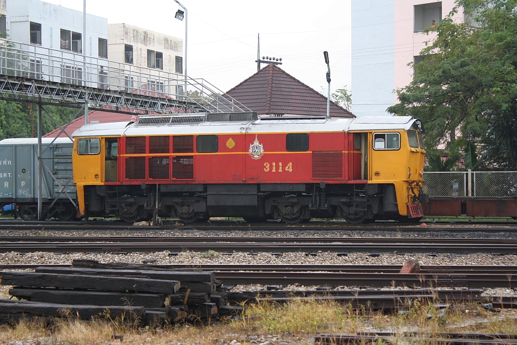 Noch im Einsatz ist die 3114 (B'B', dh, Krupp, Bauj.1969, Fabr.Nr.5003) am 12.Jänner 2012 im Depot Hat Yai.