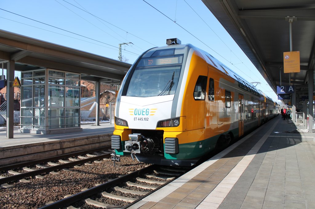 ODEG ET 445.102 (445 102-7) als RE 2 (RE 37363) von Cottbus nach Wismar in Schwerin Hbf am 24.03.2013