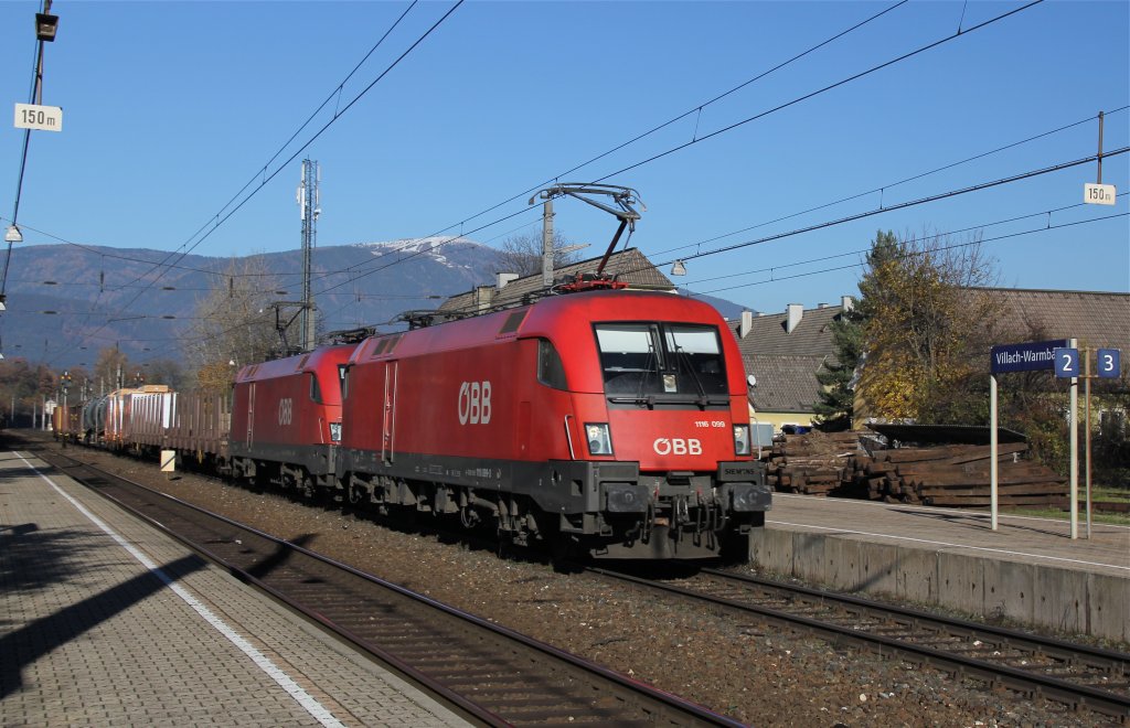 �BB 1116 099 und 1116 068 mit einem gemischten G�terzug bei der Durchfahrt in Villach Warmbad Richtung S�den am 09.11.2012
