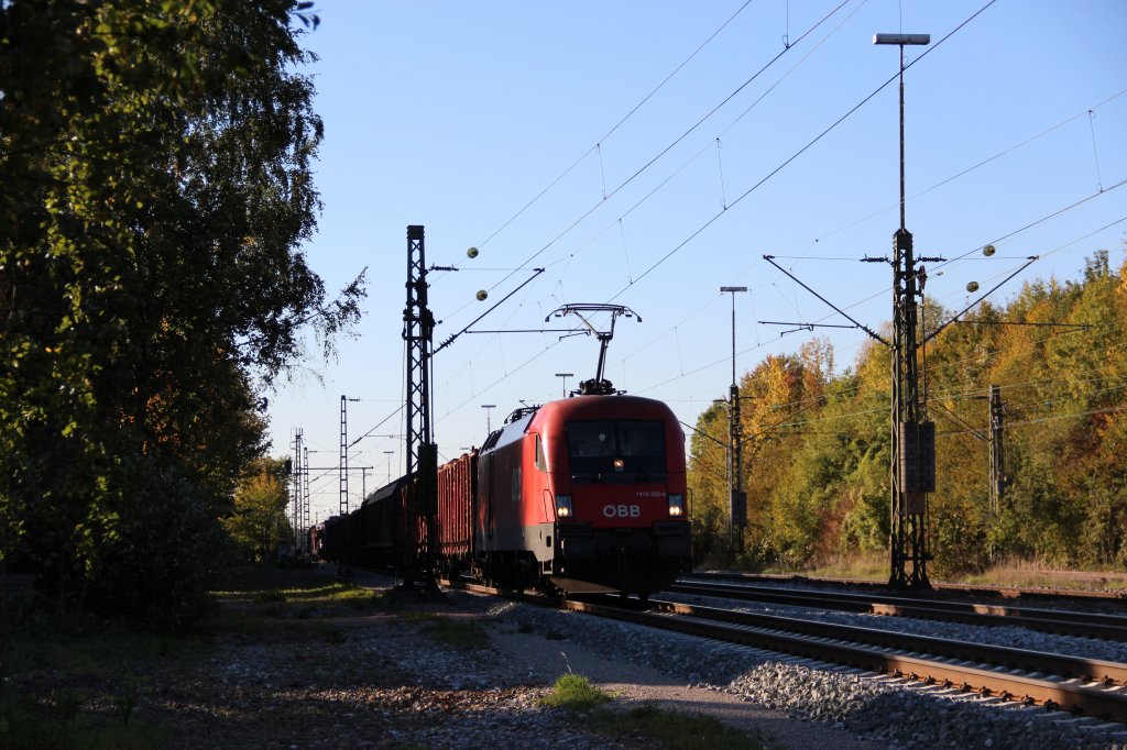 �BB 1116 255 mit einem gemischten G�terzug aufgenommen kurz vor Haar am 15.10.11
