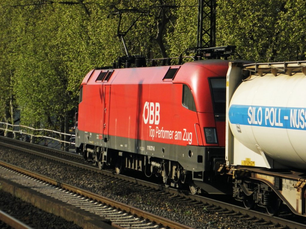 BB 1116 271-6  Top Performer am Zug  mit dem Wenzel durch Kln Sd am 19.4.2011