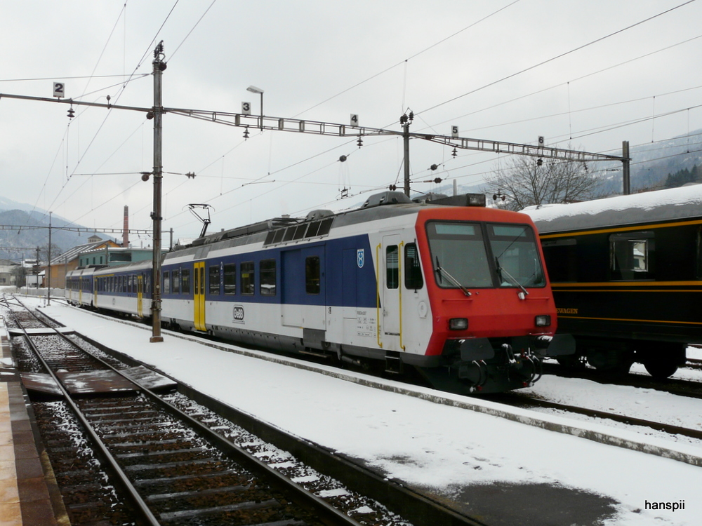 OeBB - NPZ  Regio abgestellt im Bahnhof Balsthal m 24.02.2013