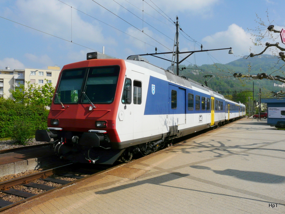 OeBB - Regio nach Balsthal bei der abfahrt im Bahnhof Oensingen am 05.05.2013