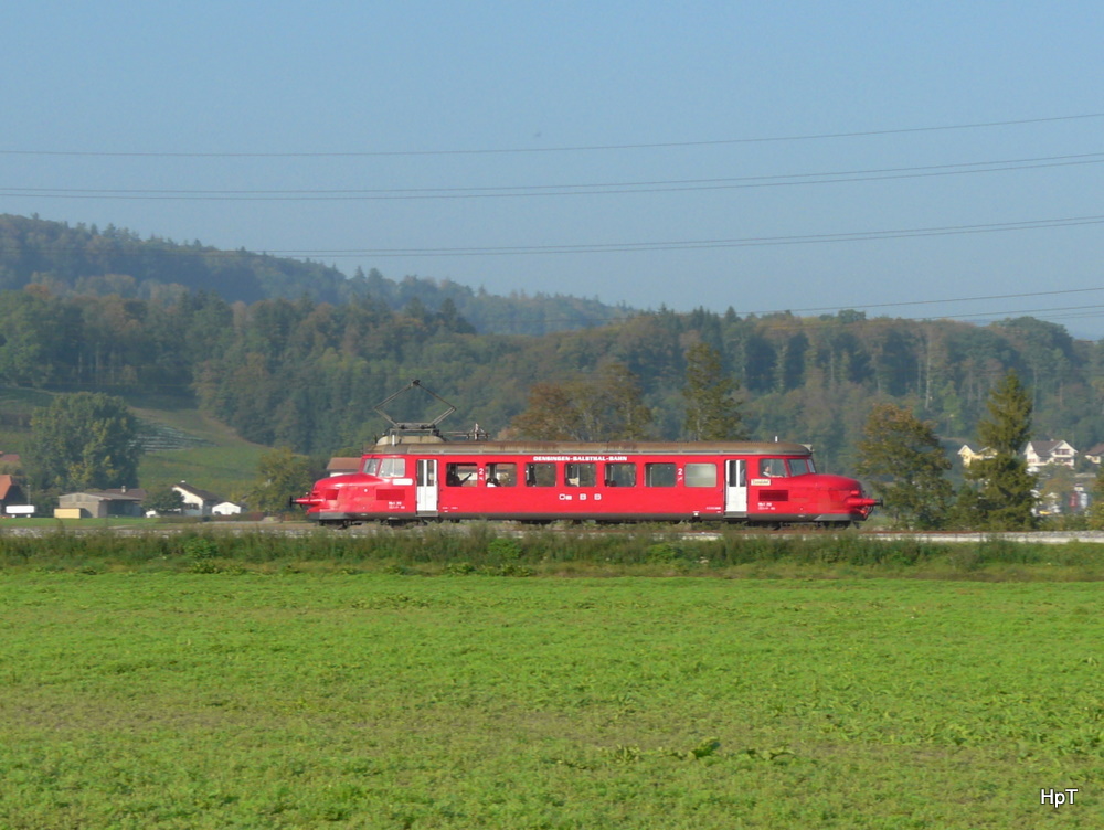 OeBB - Triebwagen RBe 2/4  202 auf Etrafahrt unterwegs bei Gampelen am 01.10.2011