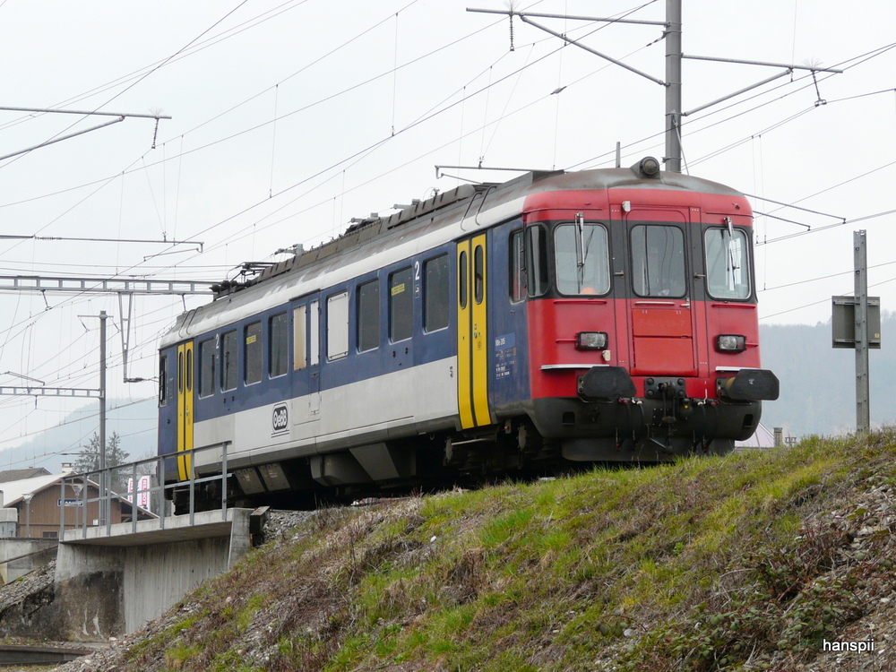 OeBB - Triebwagen RBe 4/4  205 abgestellt im Bahnhofsareal in Sissach am 07.04.2013