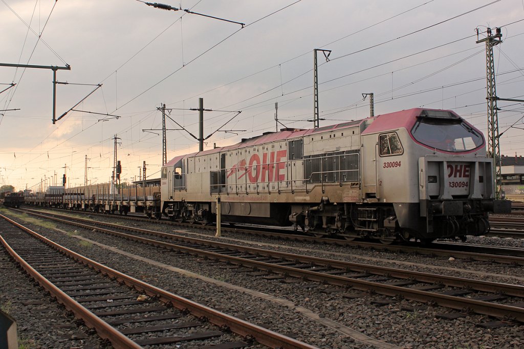 OHE 330094 / 250 001-5 bei der Abendruhe in Troisdorf am 02.05.2013