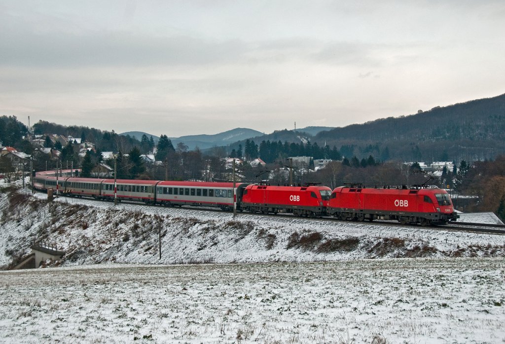 OIC 564 von Wien West nach Bregenz unterwegs, fotografiert am 03.01.2010 kurz vor Drrwien.