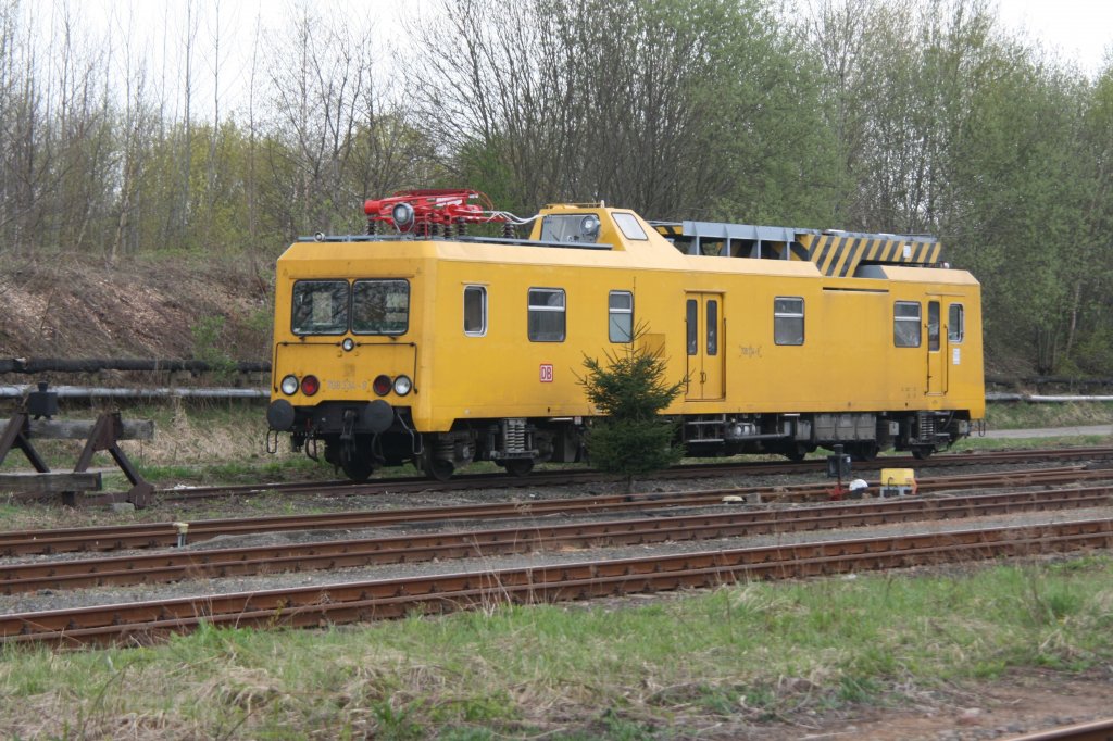 ORT 708 334 abgestellt am 17.04.2011 in Zwickau(Sachs.)Hbf.