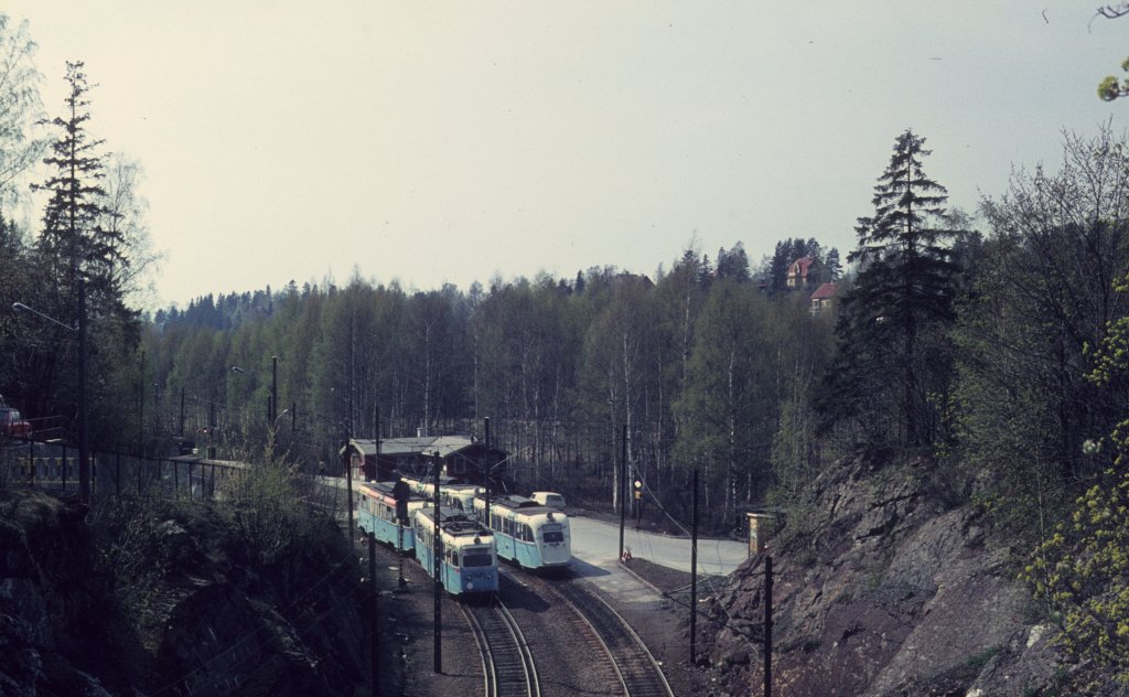 Oslo Oslo Sporveier: Zwei Zge der SL 9 treffen sich am 8. Mai 1971 in Jar.