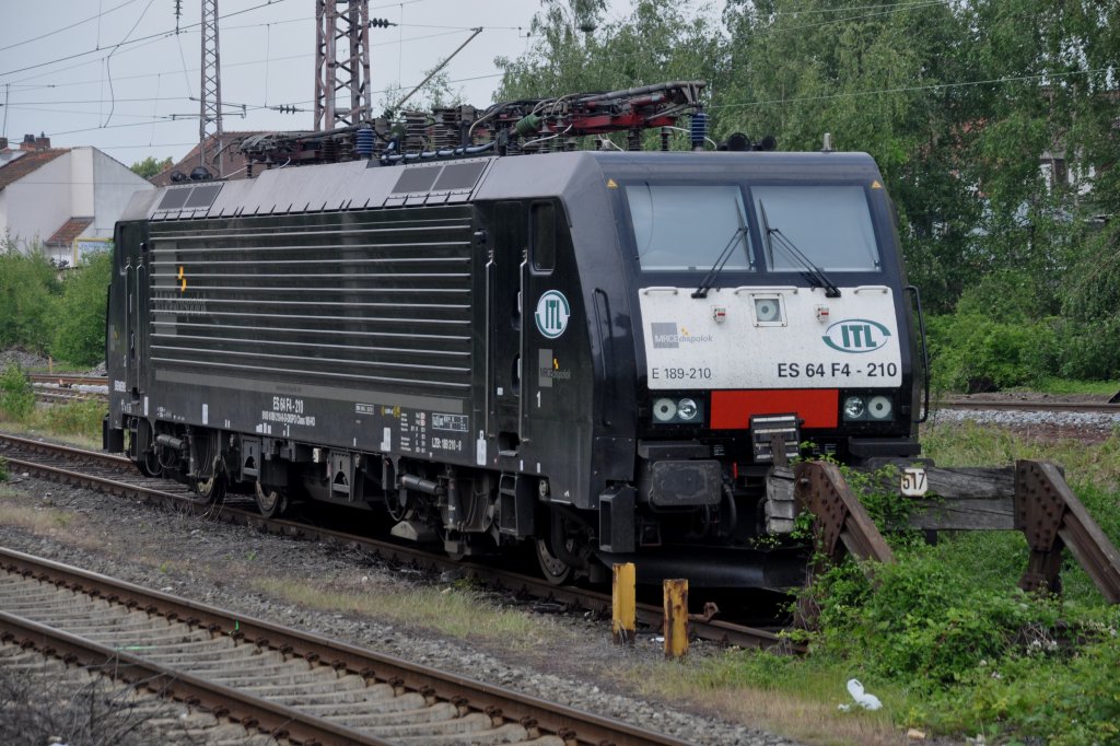 OSNABRÜCK, 06.06.2011, E 189 210 bzw. ES 64 F4 - 210 als MRCE dispolok für ITL im Einsatz in Osnabrück Hbf