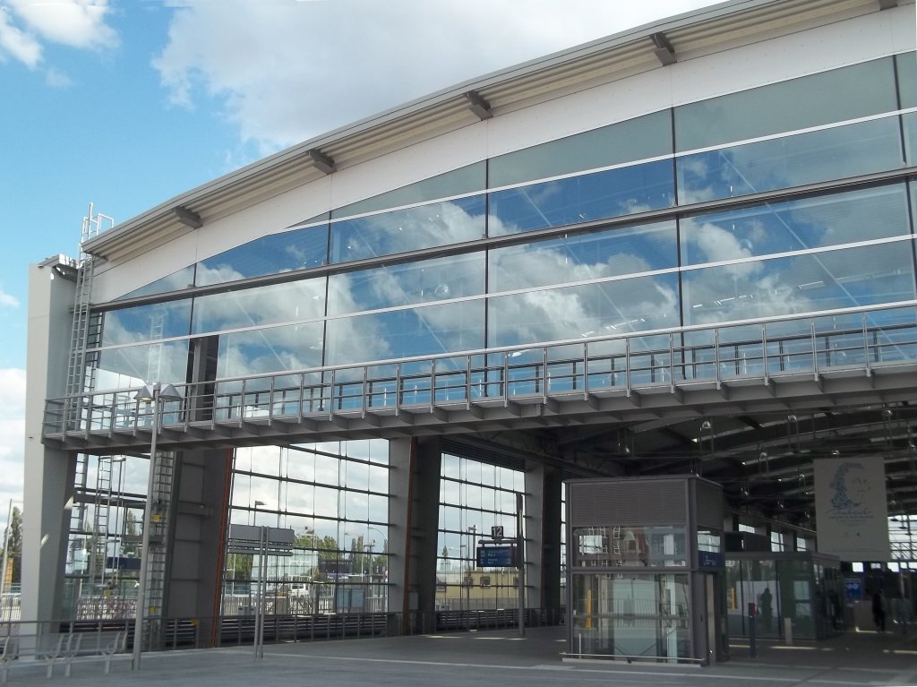 Ostkreuz, neue Ringbahnhalle von Norden (02.06.2012)