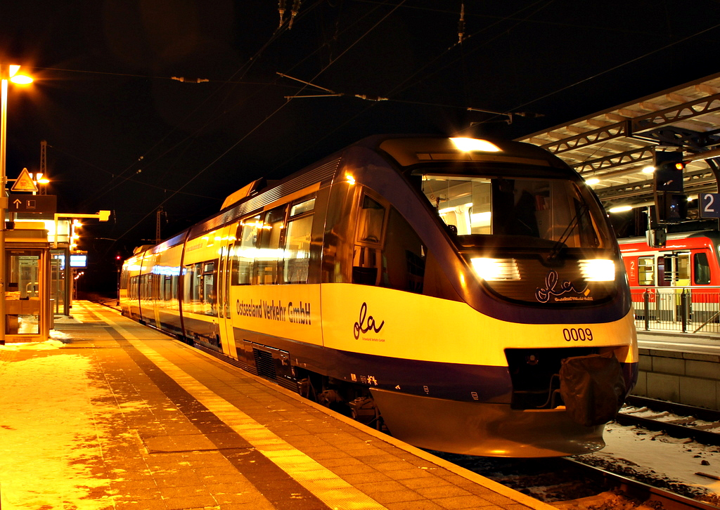 Ostseeland Verkehr VT 0009 als OLA 79770 von Gstrow nach Rostock Hbf am 30.01.12 in Gstrow