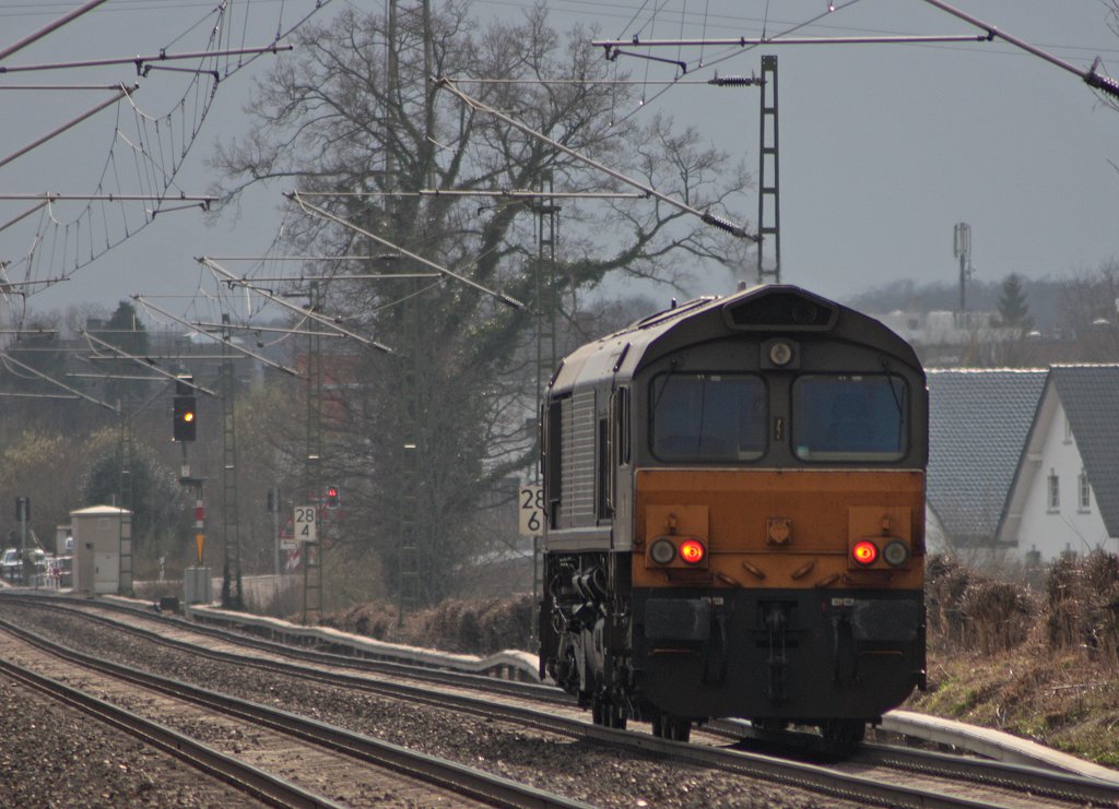 PB13 aus Richtung M'gladbach kommend als Tfzf auf dem Weg nach Aachen an Km 28.9 25.3.10