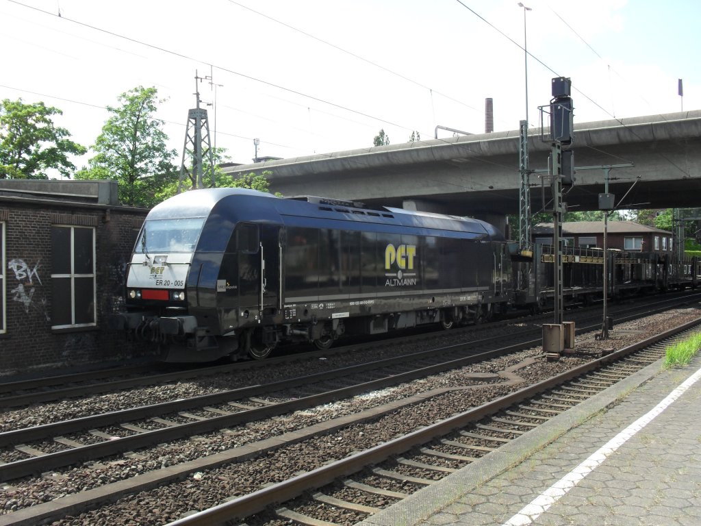 PCT ER 20-005 mit PCT Autozug von Cuxhaven in Hamburg Harburg am 6.7.2010