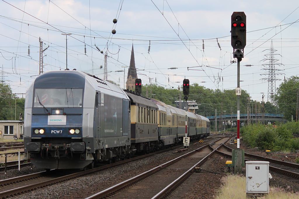 PCW 7 zog am 10.6.12 einen Sz durch Mlheim-Styrum.