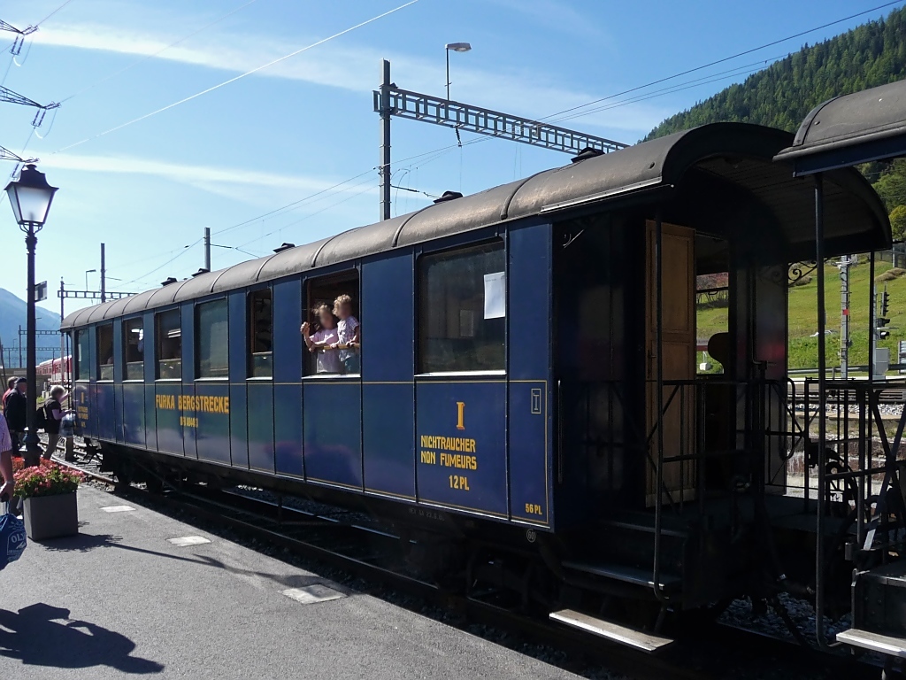 Personenwagen erster Klasse der DFB in Oberwald, 2.10.11.