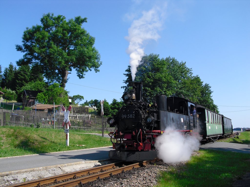 Pfingstdampf in Schnheide am 11.06.11. Los ging es in Schnheide mit 99 582.