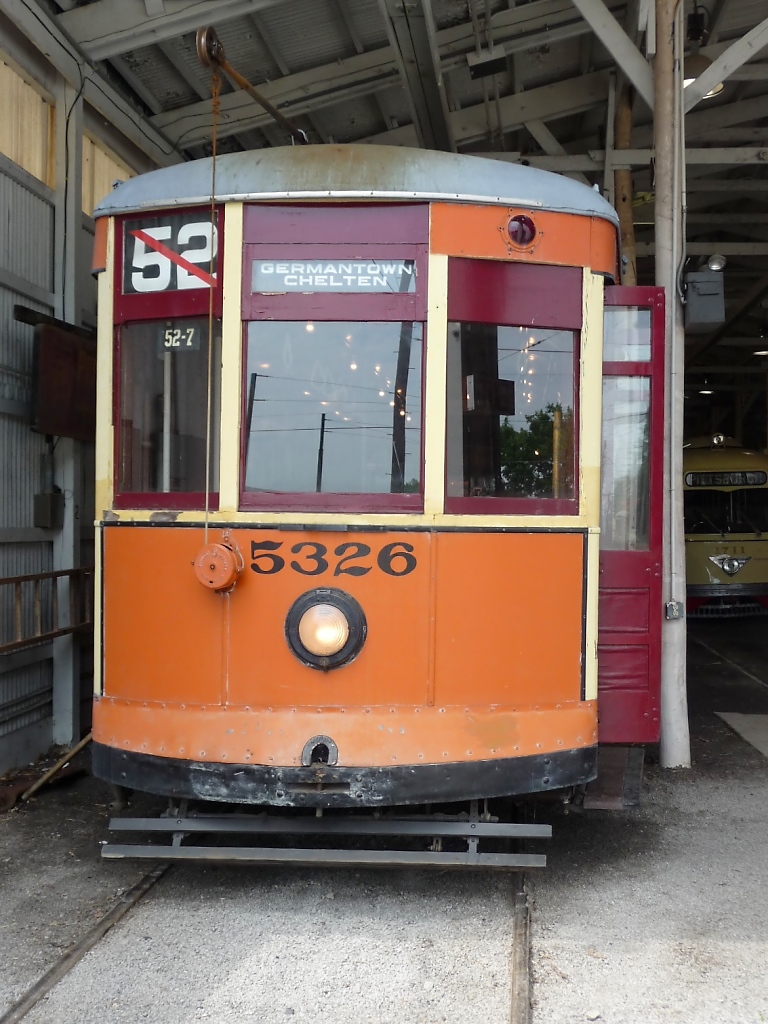 Philadelphia Rapid Transit #5326, Baujahr 1923, im Pennsylvania Trolley Museum (Washington, PA, 8.6.09)