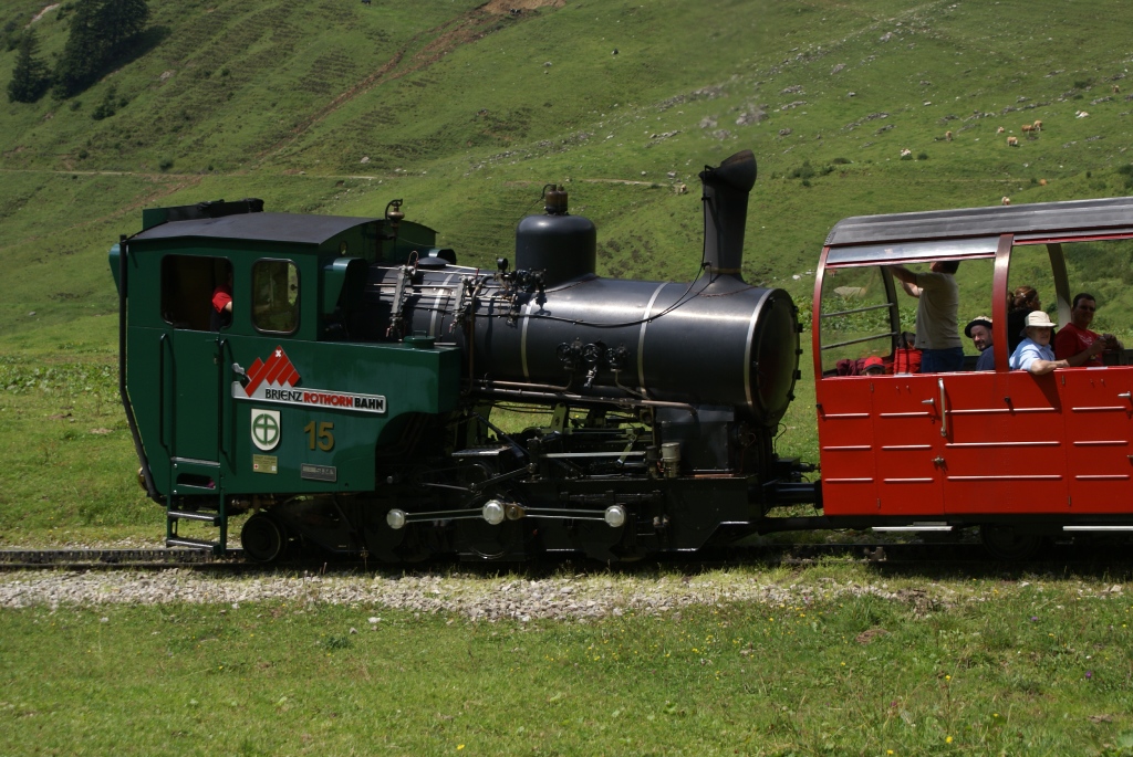 Portrait der Dampflok H 2/3 15, am 20.8.10 oberhalb von Planalp. 