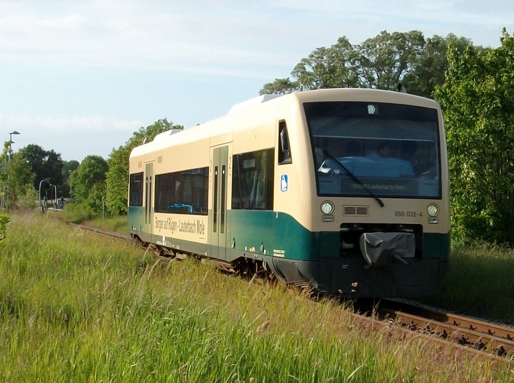 PRESS VT650 032 zwischen Lauterbach und dem nur wenige Meter entfernten Lauterbach Mole.