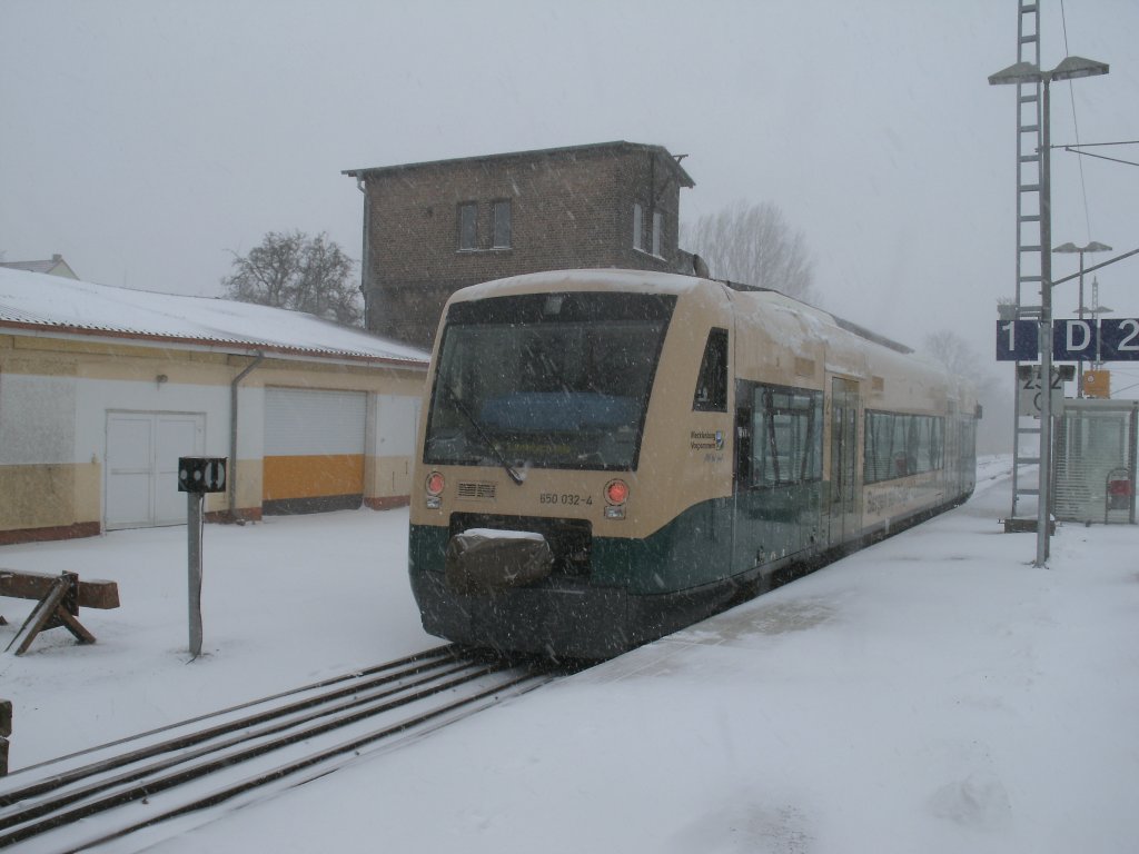 PRESS VT650 032,am 10.Mrz 2013,vor der Abfahrt nach Lauterbach Mole,in Bergen/Rgen.