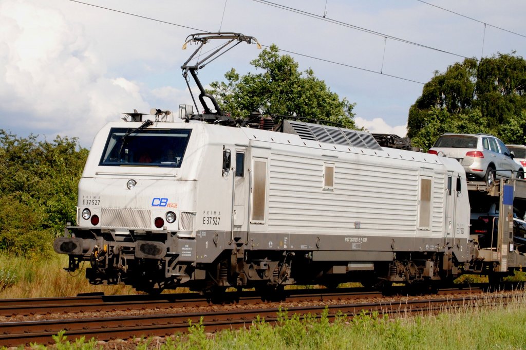 Prima E37 527 CB-Rail am Freitag den 24.06.2011 bei Woltorf