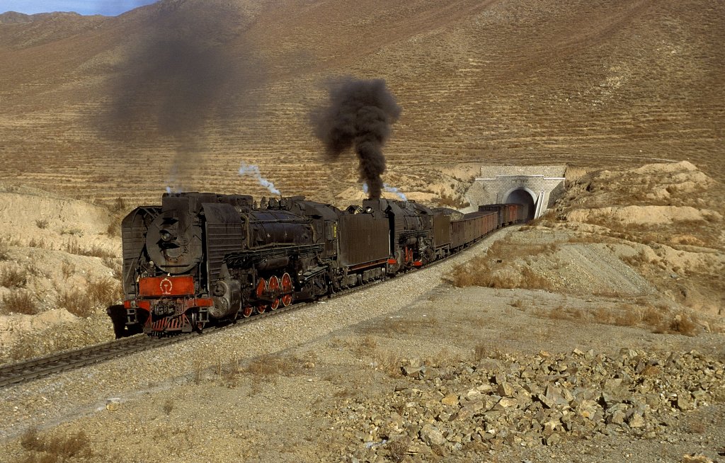 QJ 6638 + QJ 7143  Tau Di  20.10.99