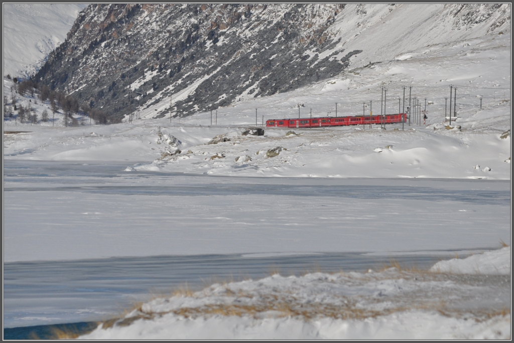 R1640 am Lago Bianco. (08.12.2011)