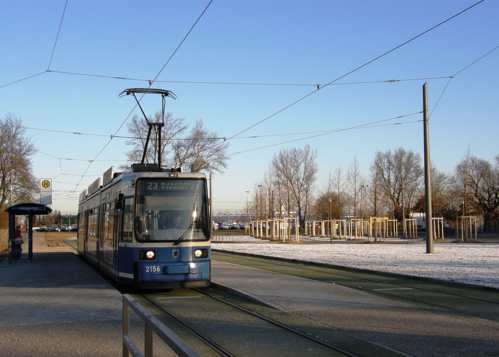 R.2.2. 2156 an der Endhaltestelle Schwabing Nord. 4.1.2010