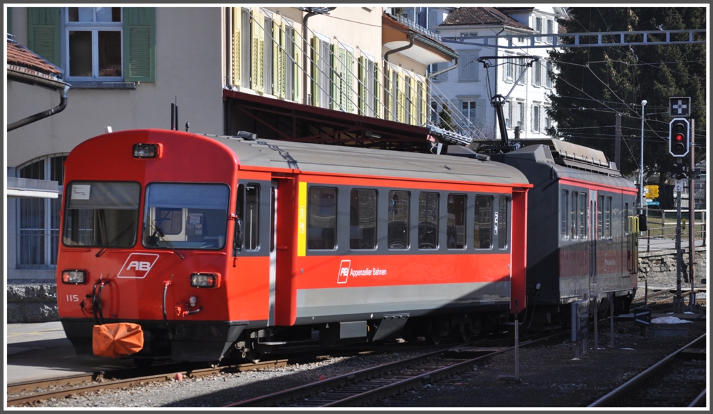 R3109 nach Altsttten Stadt in Gais (13.03.2012)