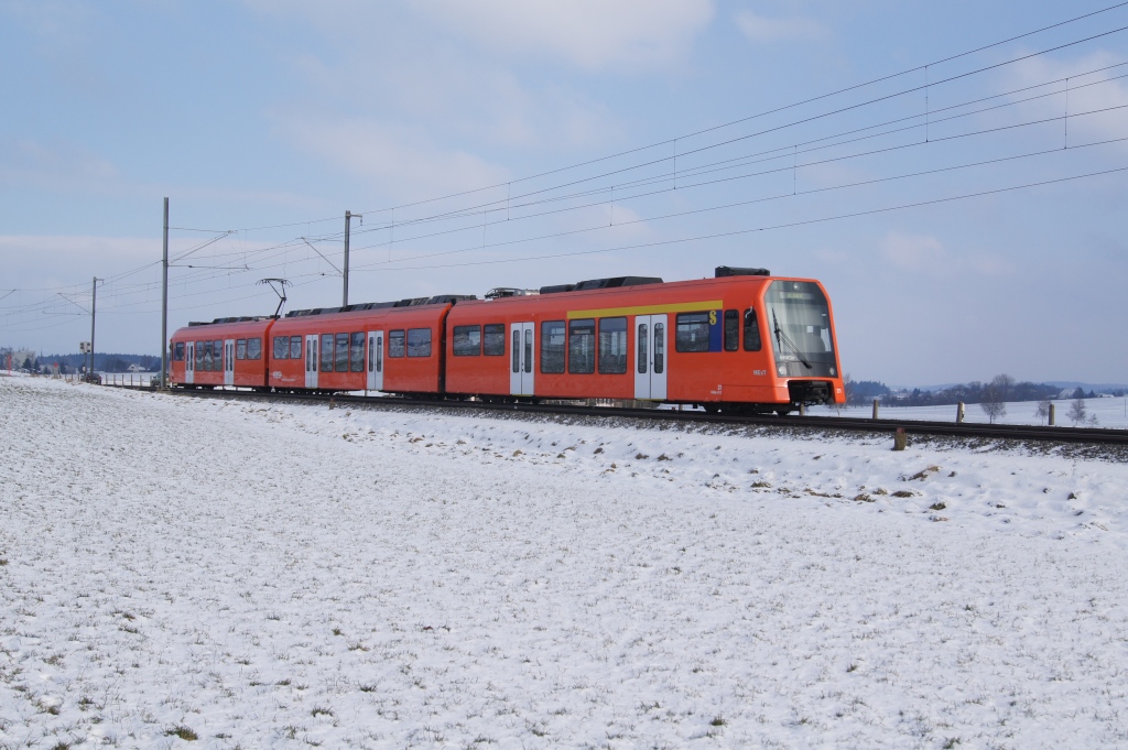 RABe 4/12 21 fhrt am 22.1.11 von Jegenstorf Richtung Urtenen.