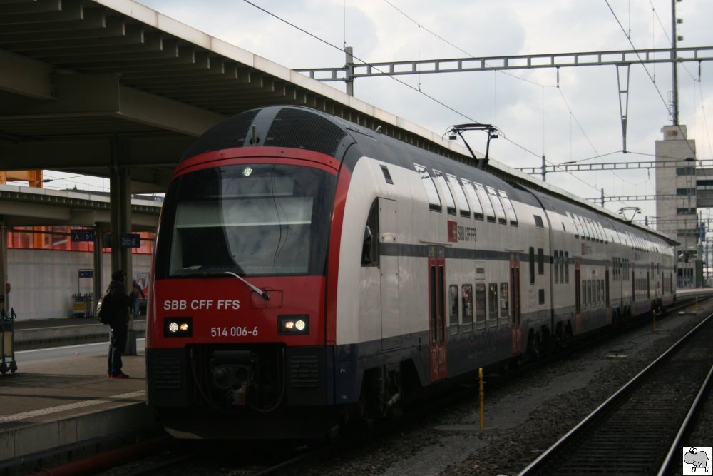 RABe 514 006-6 steht am 9. Oktober 2009 im Bahnhof von Zrich.