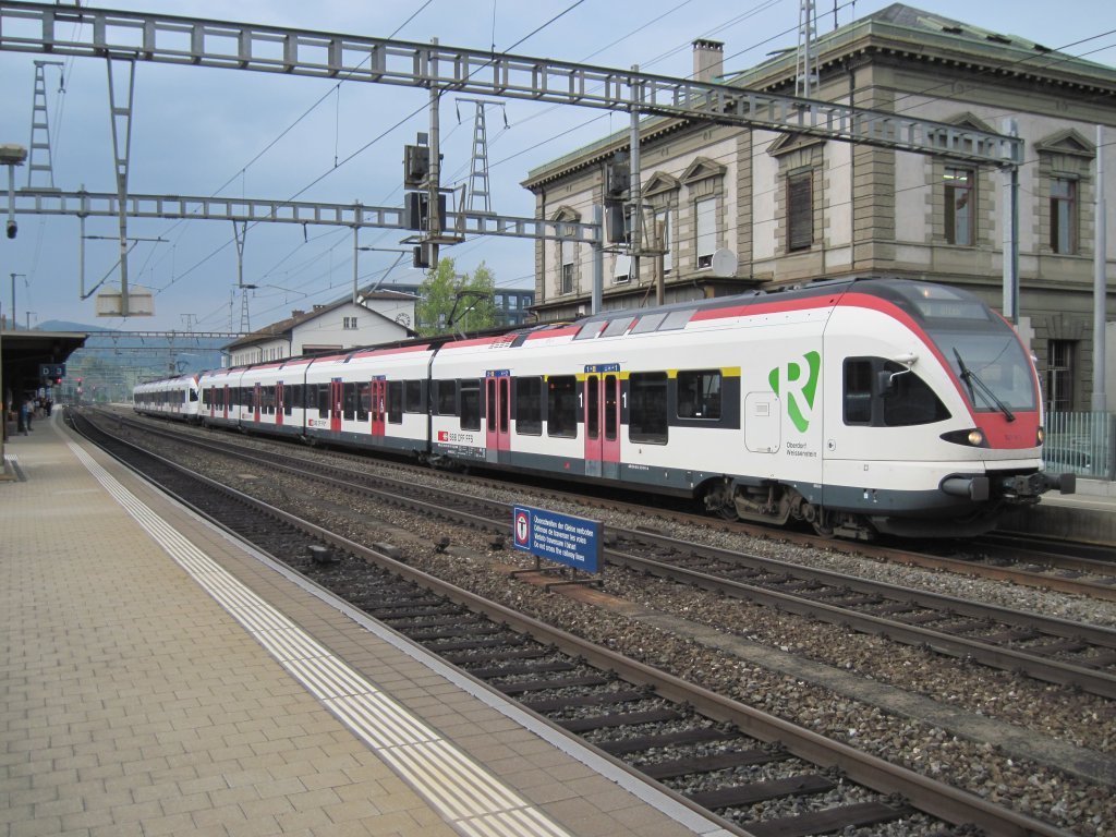 RaBe 521-11 der S3 am 26.8.2011 in Liestal   