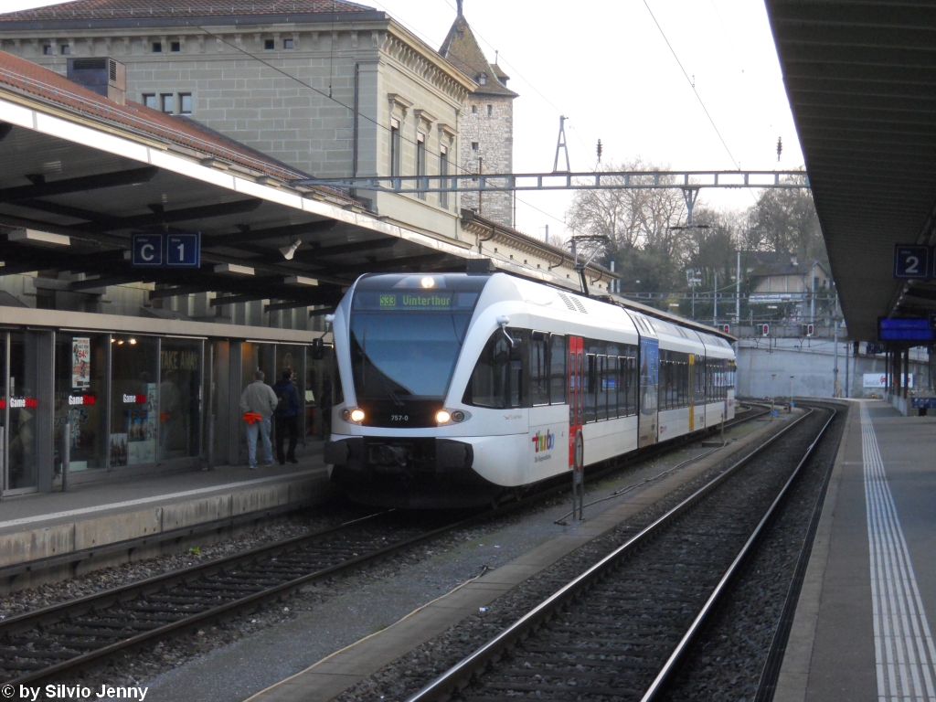 RABe 526 757-0 ''St. Galler Rheintal'' am 17.4.2010 in Schaffhausen