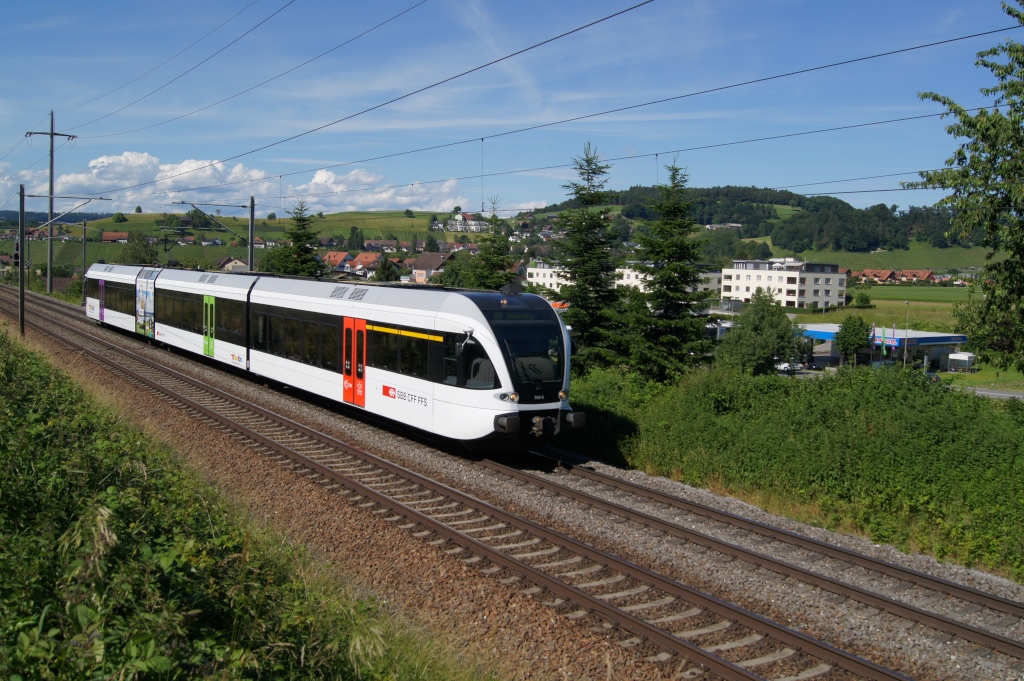 RABe 526 769-5 fhrt am 14.6.12 von Eglisau Richtung Glattfelden.