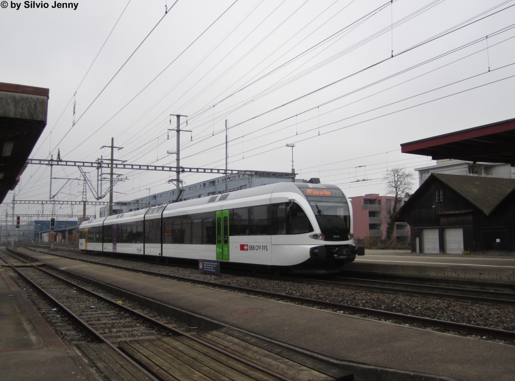 RABe 526 797-6 am 17.11.2012 in Oberwinterthur als S29 nach Stein am Rhein. Zum Zeitpunkt der Aufnahme war dieser GTW erst ca. 2 Wochen im Einsatz.