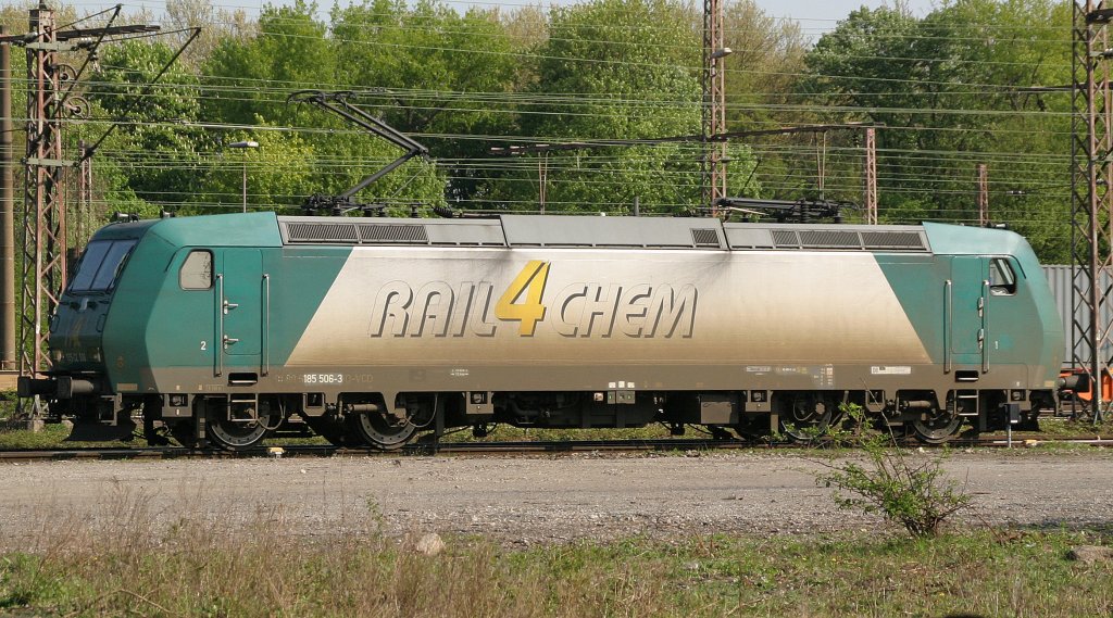 Rail4chem 185-CL 006 Lz am 19.4.11 in Duisburg-Ruhrort