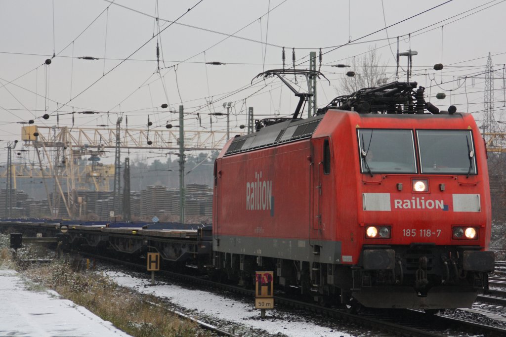 Railion 185 118 am 27.11.10 in Duisburg-Entenfang