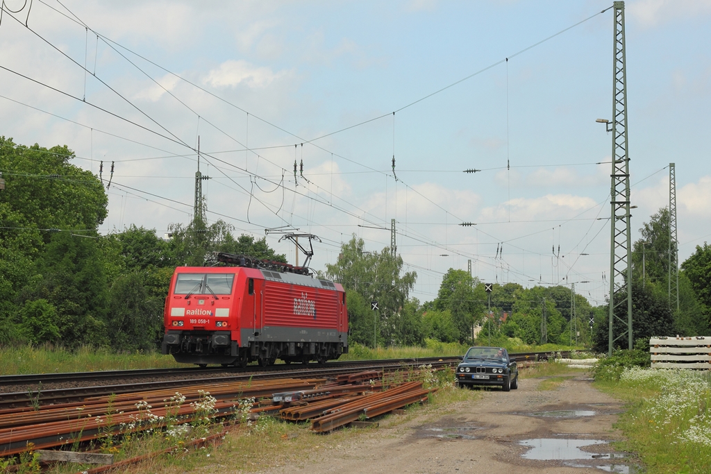 Railion 189 058-1 als tfzf in Leverkusen-Opladen am 9.7.2012 