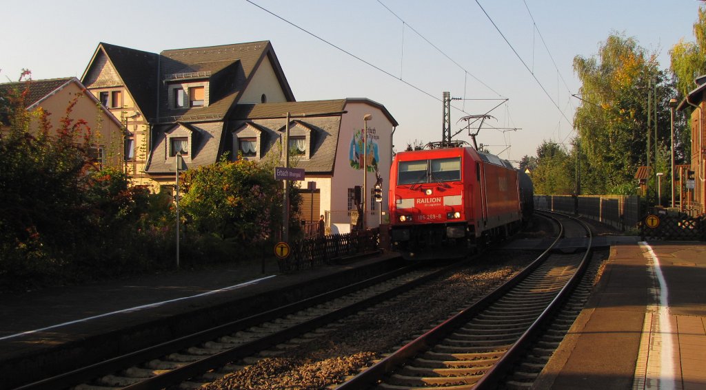 RAILION DB Logistics 185 269-8 mit einem gemischten Gterzug Richtung Wiesbaden, in Erbach (Rheingau); 12.10.2010