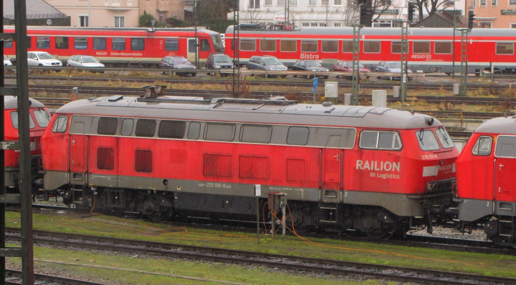 RAILION DB Logistics 225 010-8 (92 80 1225 010-8 D-DB), in Mhldorf (Oberbay); 13.01.2011