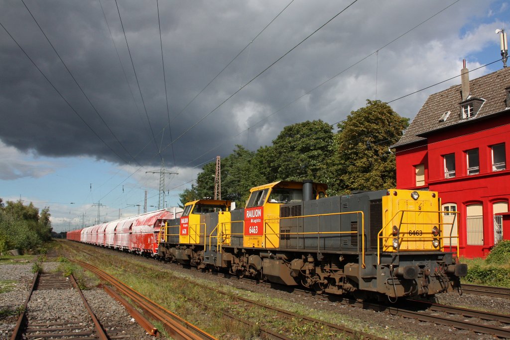 Railion Nederland 6463 und 6466 am 25.9.10 bei toller Wolkenstimmung in Ratingen-Lintorf