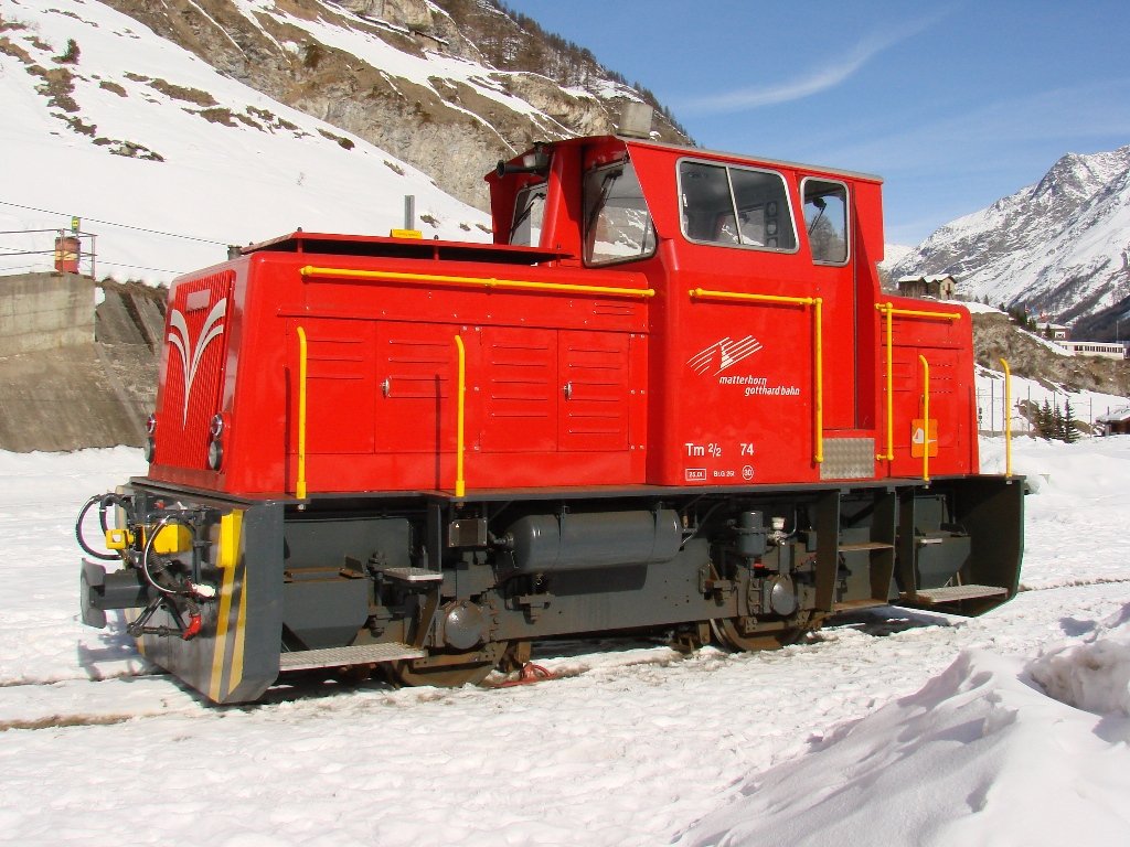 Rangiertraktor Tm 2/2 74 - Bf. Zermatt am 04-02-2010