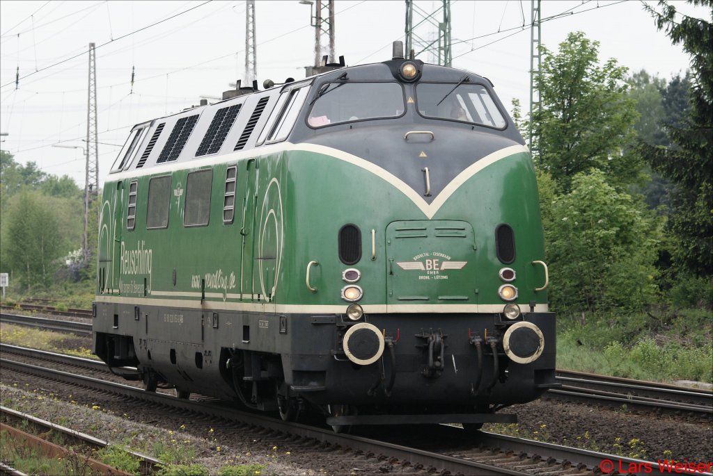 Ratingen-Lintorf, am 8.5.10: V200 der BEG fhrt als LZ in Richtung Dsseldorf.