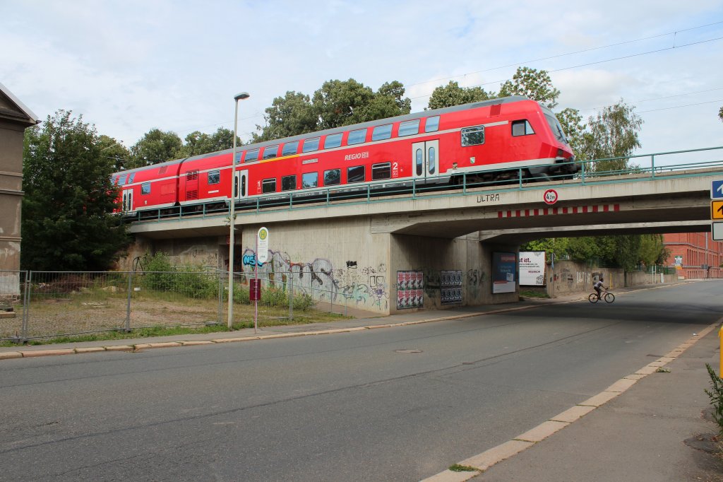 RB 17320 bei der Ausfahrt aus Zwickau Plbitz nach Zwickau (Sachs) Hbf, Schublok ist 143 047-9.28.07.2012